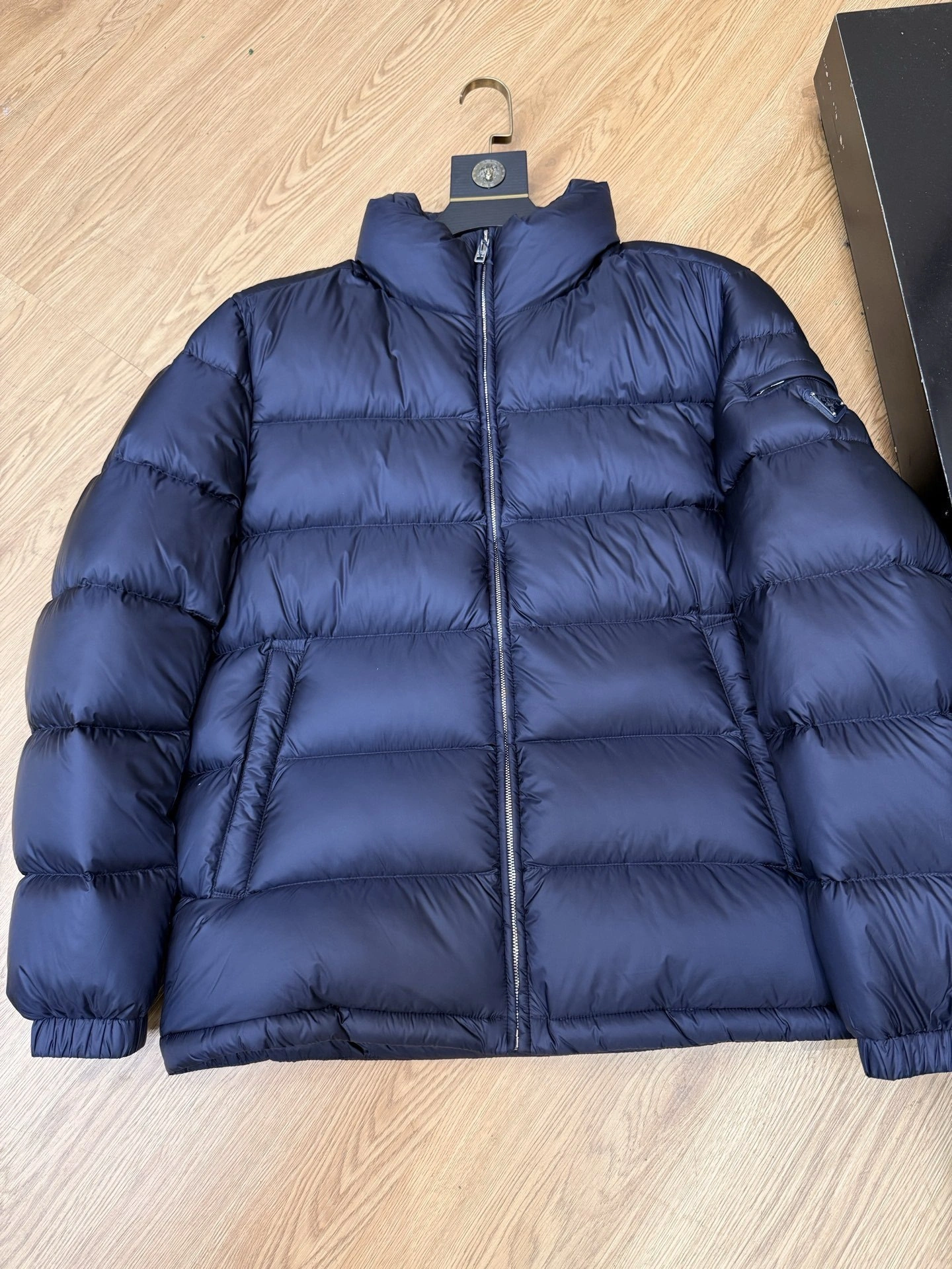 wg.luxury-- Pr141 Down jacket white goose down 2colour item: E-F443J1621-2H